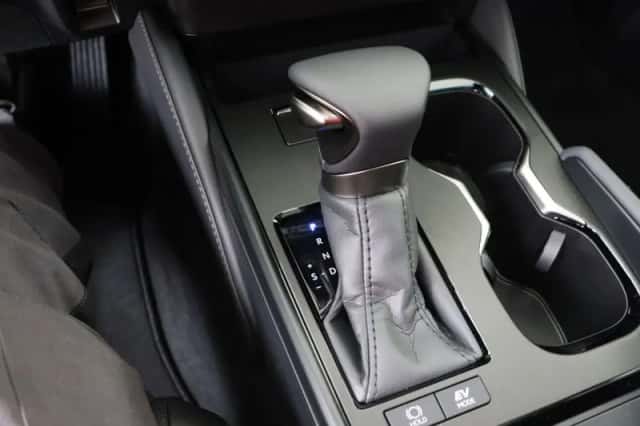 Lexus ES (2025) thumbnail 29