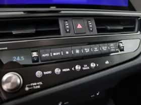 Lexus ES (2025) thumbnail 31