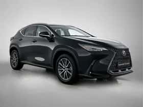 Lexus NX (2022) thumbnail 12
