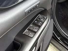 Lexus NX (2022) thumbnail 21