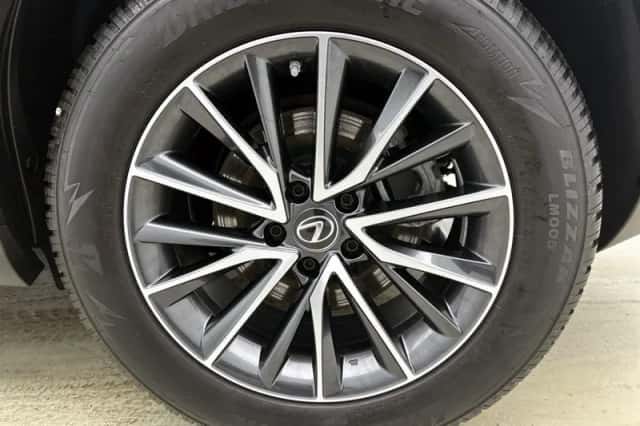 Lexus NX (2022) thumbnail 22