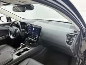 Lexus NX (2022) thumbnail 6