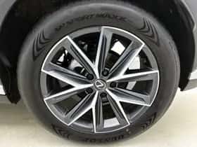 Lexus LBX (2024) thumbnail 23