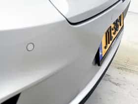 Lexus LBX (2024) thumbnail 36