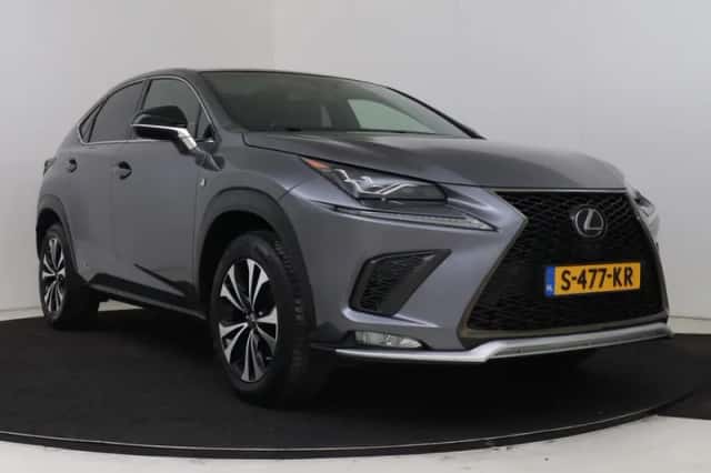 Lexus NX (2018) thumbnail 15