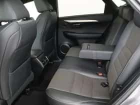 Lexus NX (2018) thumbnail 36