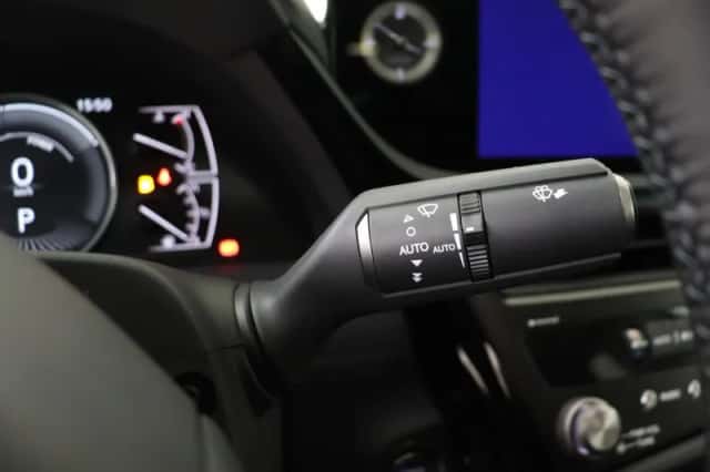 Lexus ES (2025) thumbnail 20