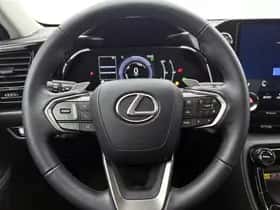 Lexus NX (2025) thumbnail 17