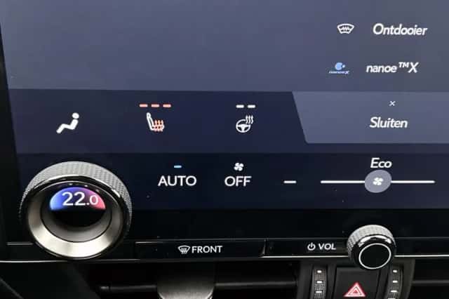 Lexus NX (2025) thumbnail 18