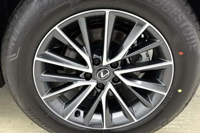 Lexus NX (2025) thumbnail 22
