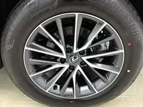 Lexus NX (2025) thumbnail 22