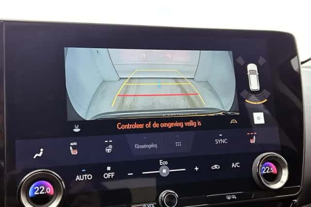 Lexus NX (2025) thumbnail 8