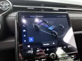 Lexus LBX (2024) thumbnail 25