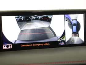 Lexus UX (2019) thumbnail 36