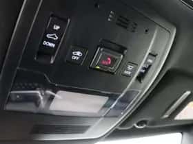 Lexus UX (2019) thumbnail 39