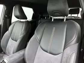 Lexus LBX (2024) thumbnail 29