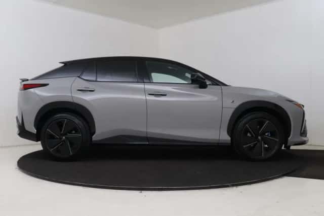 Lexus RZ (2026) thumbnail 14