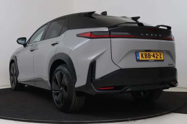Lexus RZ (2026) thumbnail 16