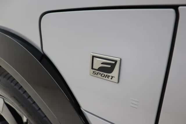 Lexus RZ (2026) thumbnail 5