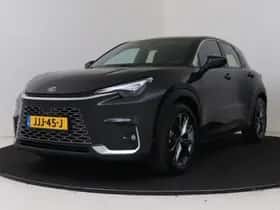 Lexus LBX (2025)