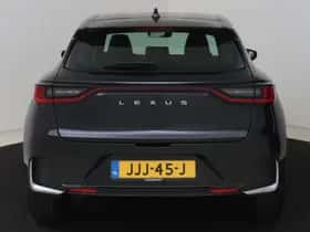 Lexus LBX (2025) thumbnail 25