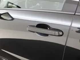 Lexus LBX (2025) thumbnail 4