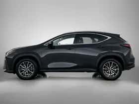 Lexus NX (2022) thumbnail 3