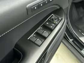 Lexus NX (2022) thumbnail 22
