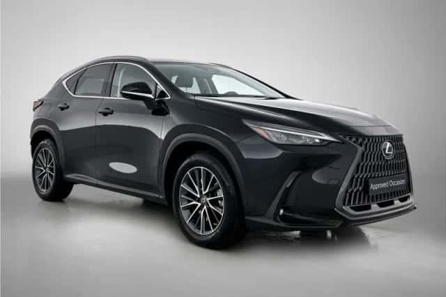 Lexus NX (2022) thumbnail 5