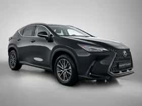 Lexus NX (2022) thumbnail 5
