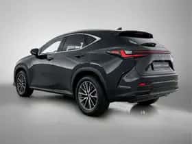 Lexus NX (2022) thumbnail 6