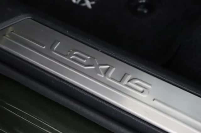 Lexus NX (2025) thumbnail 12