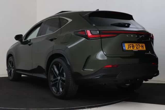 Lexus NX (2025) thumbnail 16