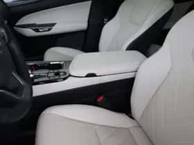 Lexus NX (2025) thumbnail 17