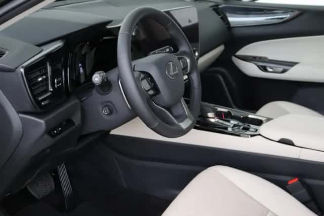 Lexus NX (2025) thumbnail 19