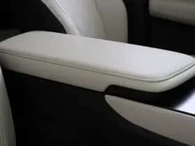 Lexus NX (2025) thumbnail 51