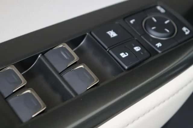 Lexus NX (2025) thumbnail 10