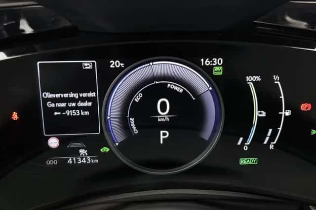Lexus NX (2023) thumbnail 5