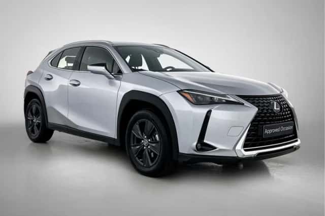 Lexus UX (2024) thumbnail 12