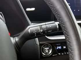 Lexus UX (2024) thumbnail 26