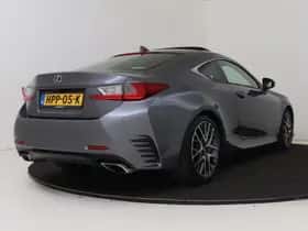 Lexus RC (2017) thumbnail 2