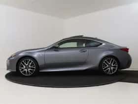 Lexus RC (2017) thumbnail 3