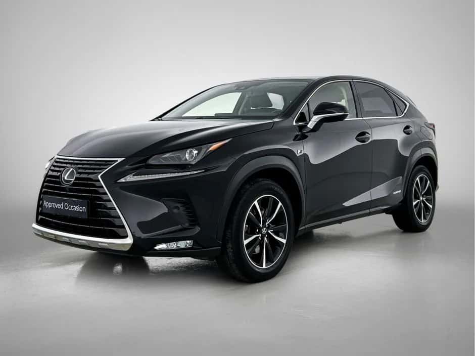 Lexus NX (2020) — foto 1