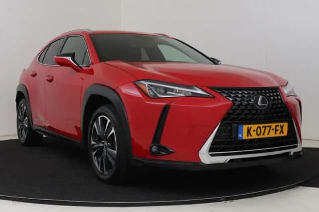 Lexus UX (2019) thumbnail 15