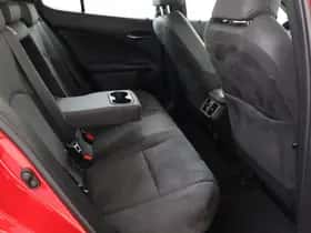 Lexus UX (2019) thumbnail 44