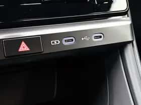 Lexus LBX (2025) thumbnail 24