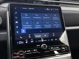 Lexus LBX (2025) thumbnail 28