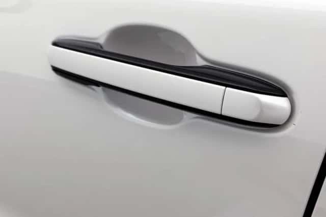 Lexus LBX (2025) thumbnail 41