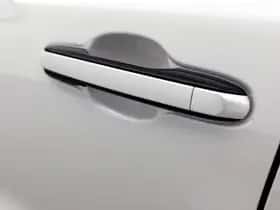 Lexus LBX (2025) thumbnail 41