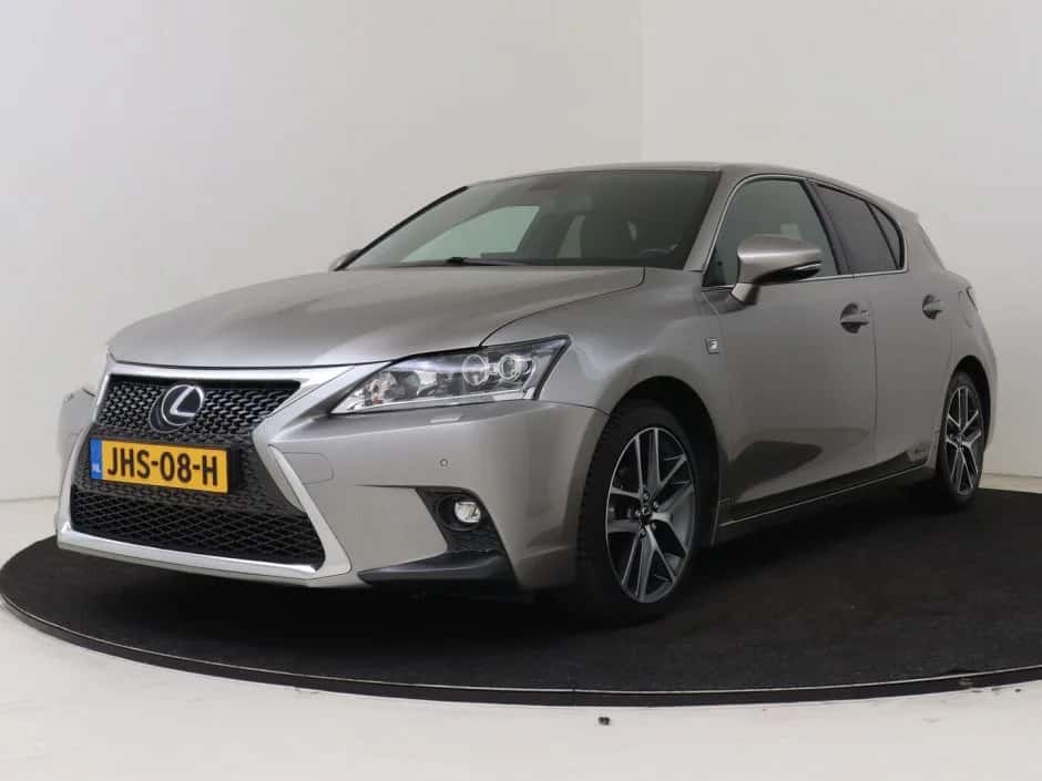 Lexus CT (2016) — foto 1